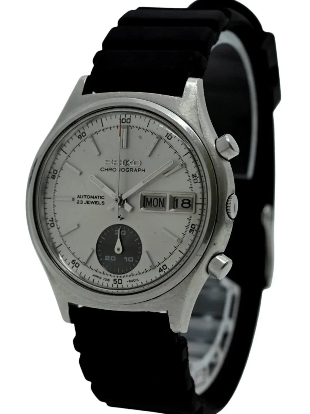 Seiko 37mm Men's Flyback Automatic Chronograph Day-Date Japan Watch [7018-7000]!